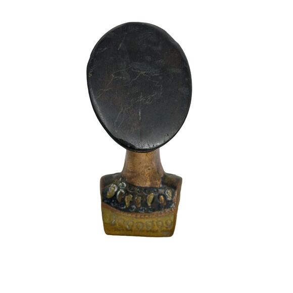 Vintage Metal/Copper Egyptian Nefertiti Bust with marble base 6” T x 4.6" x 3.7 - Picture 5 of 6